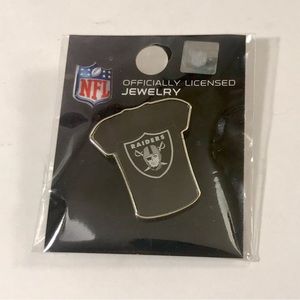 Las Vegas Raiders Team Jersey Cloisonne Pin!